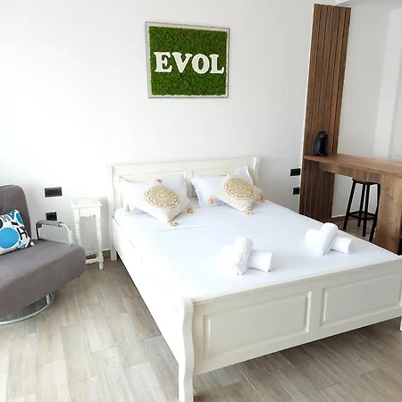 Casa Del Mar Nord Exclusiv Cu Piscina Apartment Mamaia